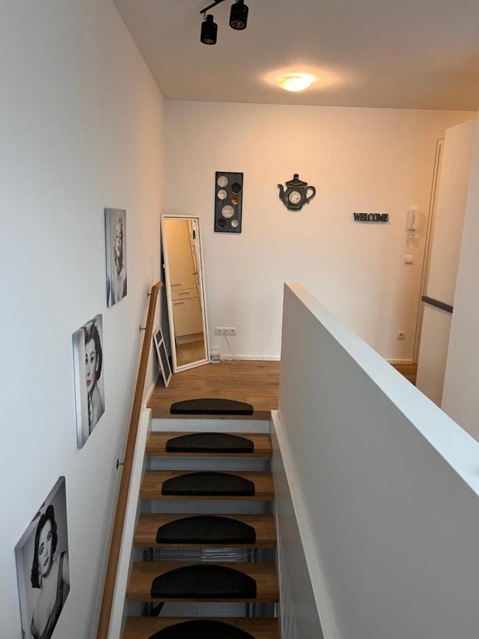 Tina´s Apartment Wina Bagian luar foto